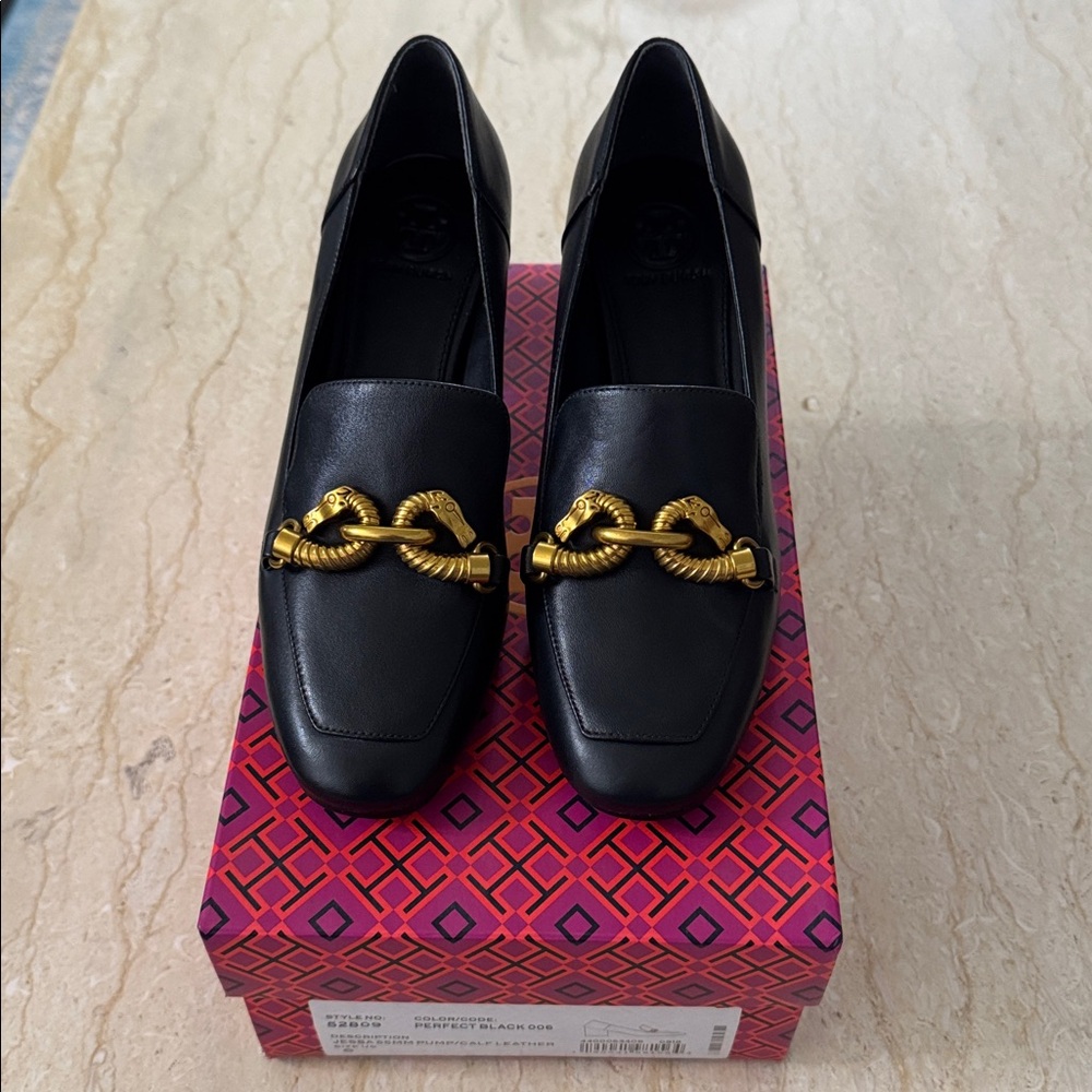 NWT Tory Burch Women's Jessa Horse Hardware Loafers
